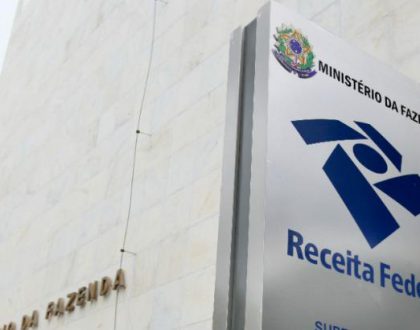 Receita Federal exclui mais de 500 mil empresas devedoras do Simples Nacional